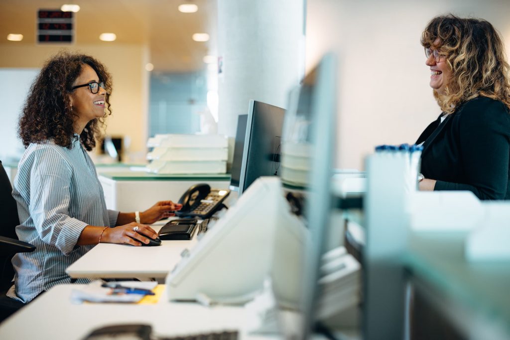 Employées de l'administration publique